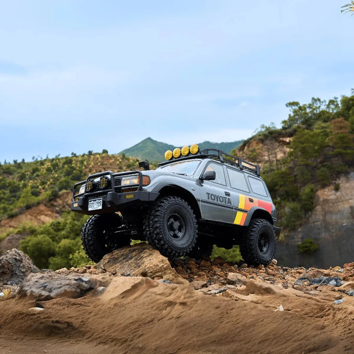 FMS FCX10 Simulated for Land Cruiser LC80 Resin Cr
